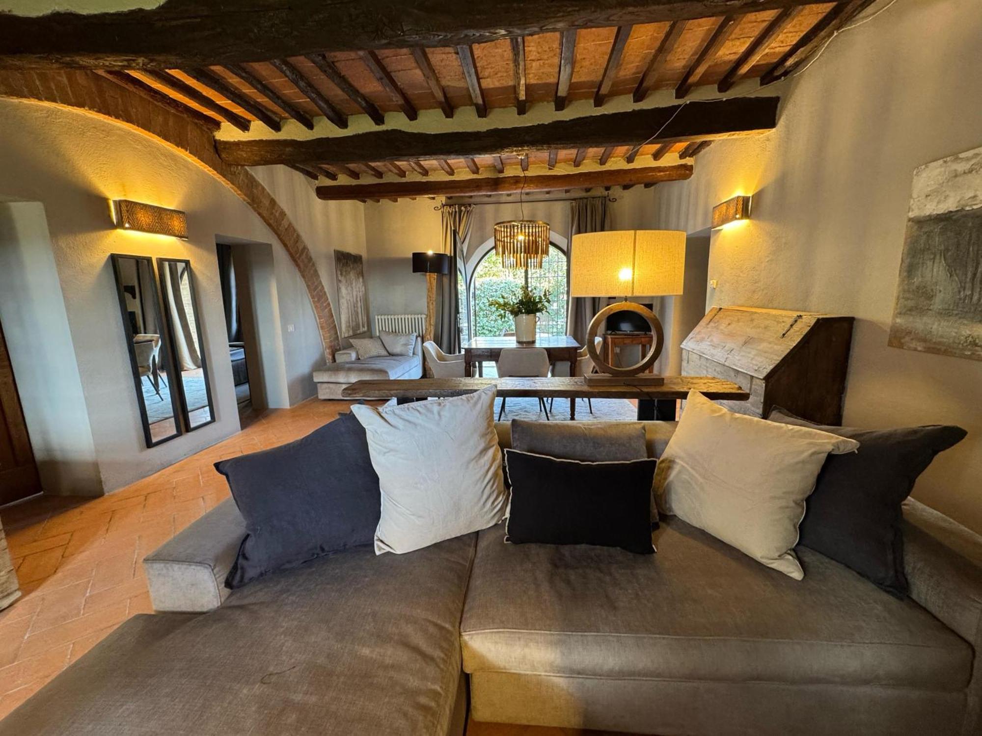 פיינצה Agriturismo Le Sorbelle D'Orcia Con Piscina מראה חיצוני תמונה