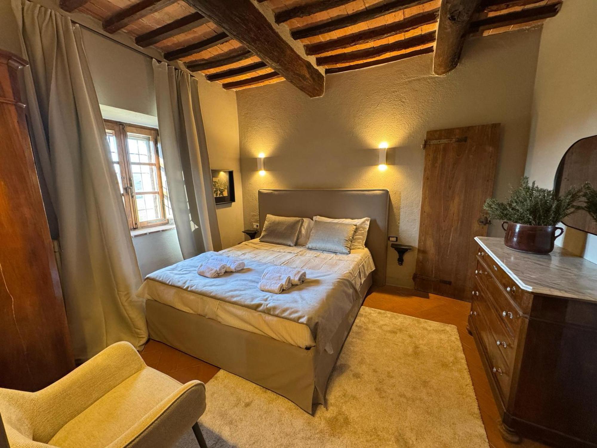 פיינצה Agriturismo Le Sorbelle D'Orcia Con Piscina מראה חיצוני תמונה