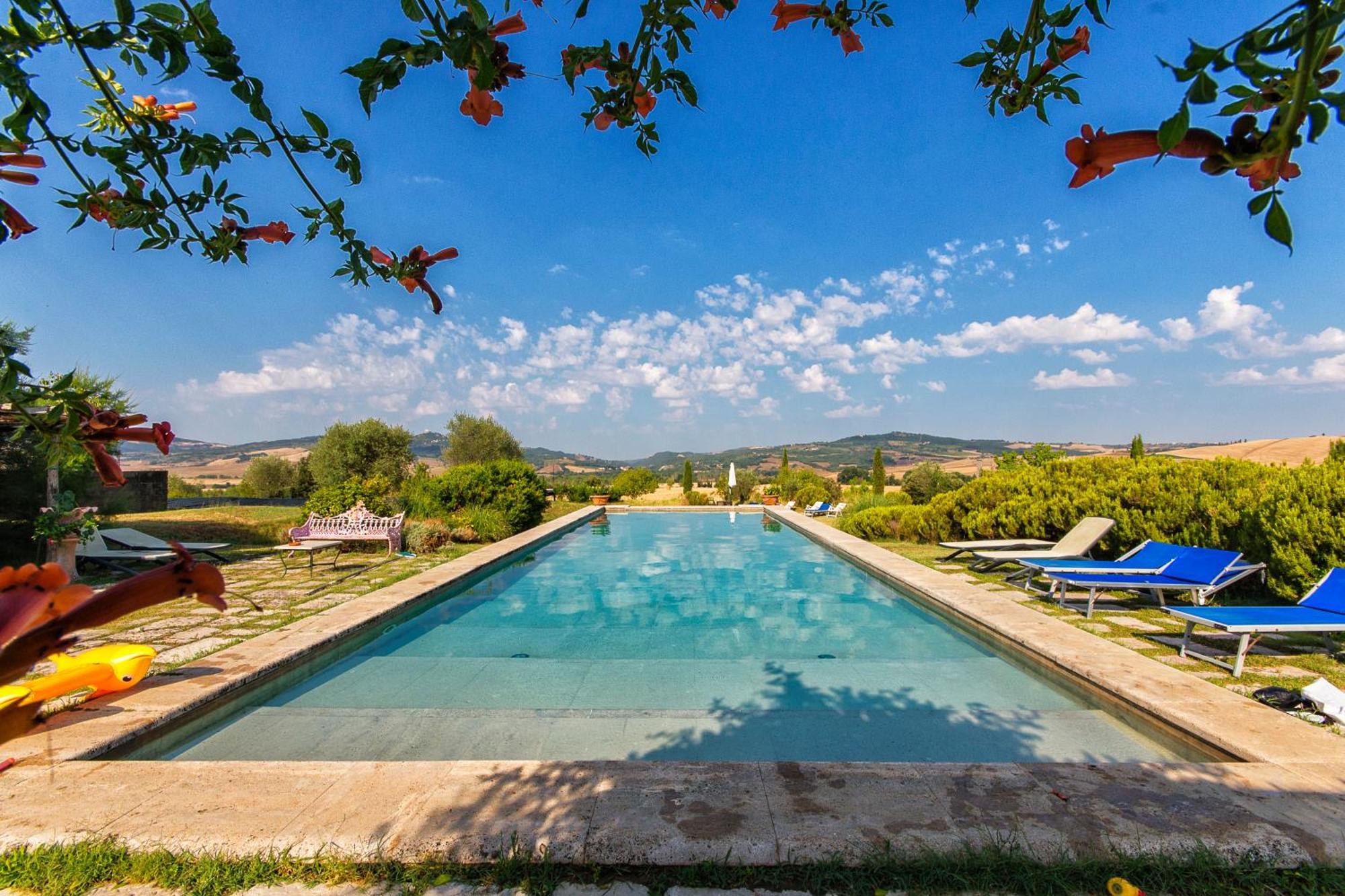פיינצה Agriturismo Le Sorbelle D'Orcia Con Piscina מראה חיצוני תמונה