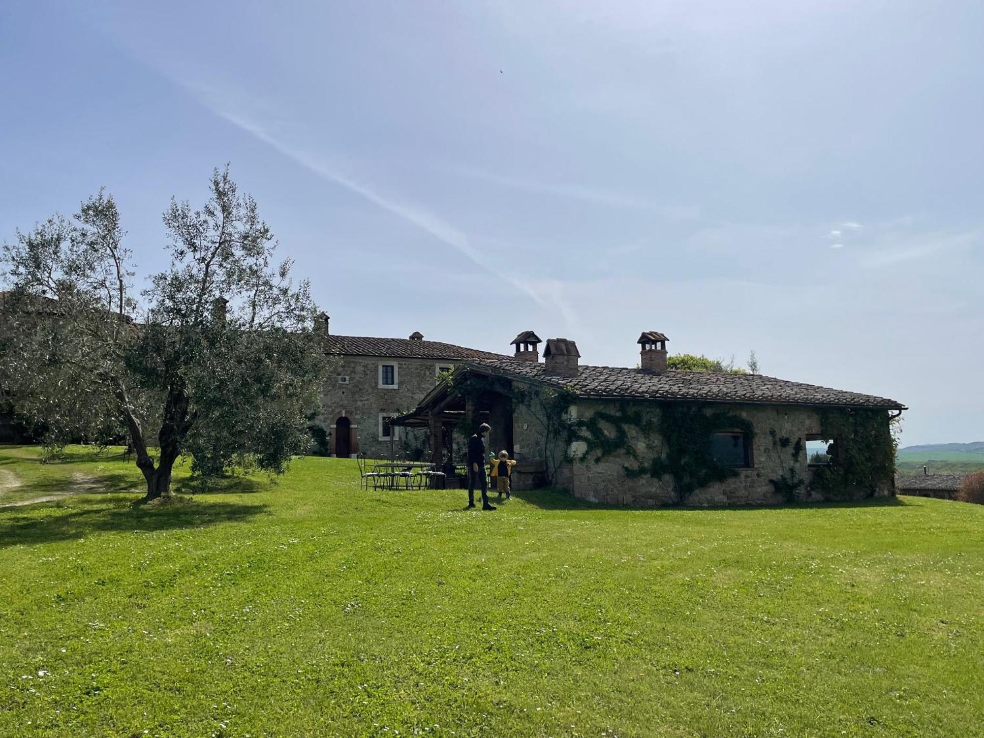 פיינצה Agriturismo Le Sorbelle D'Orcia Con Piscina מראה חיצוני תמונה
