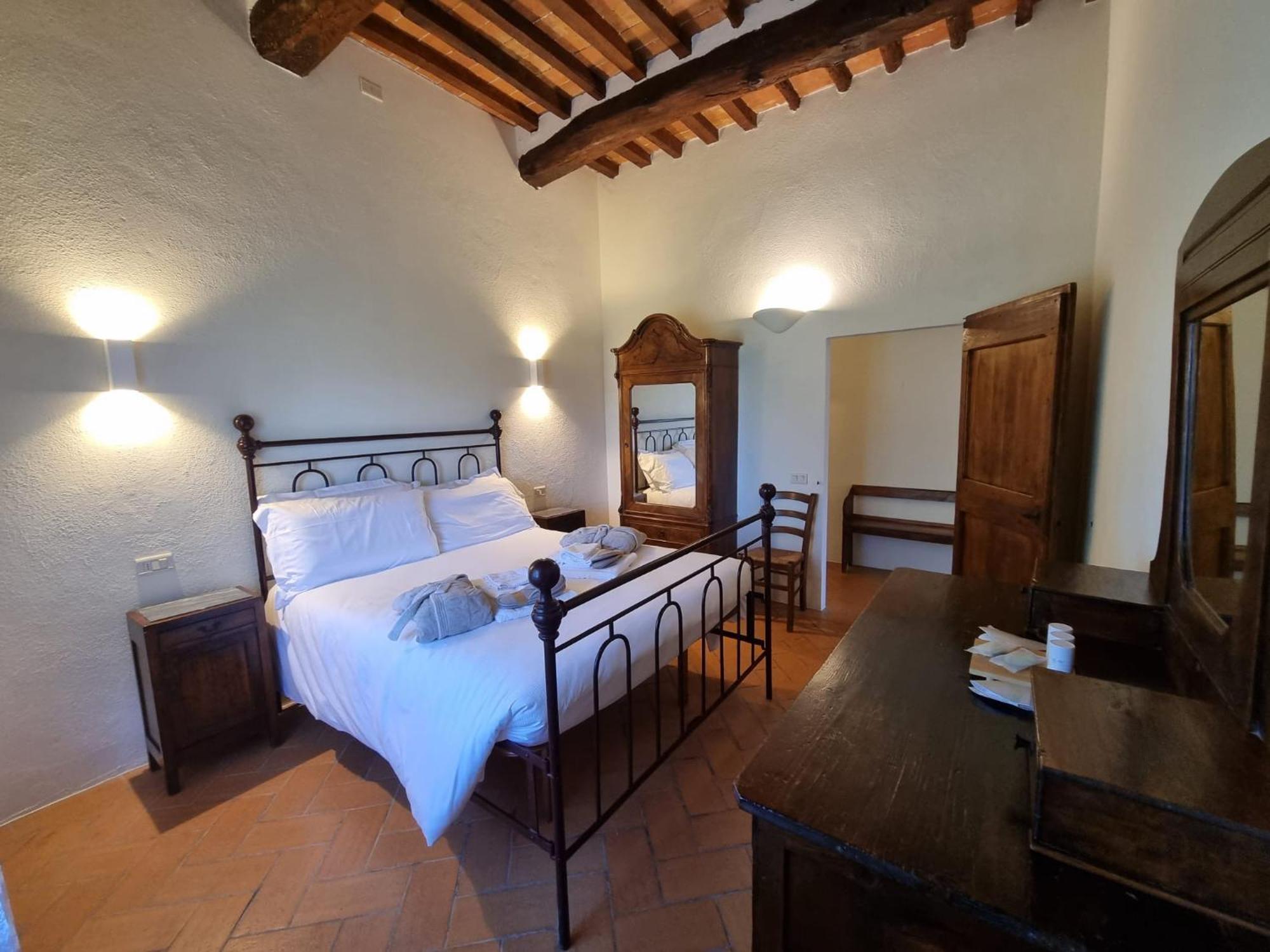 פיינצה Agriturismo Le Sorbelle D'Orcia Con Piscina מראה חיצוני תמונה